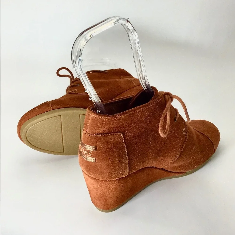 Toms Kala Rust Brown Lace Up‎ Suede Wedge Heels Ankle Boot Booties Women's 7.5
